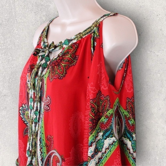ECI Cold Shoulder Long Sleeve Blouse Multicolor Red, Pink, Green, White Size M - Picture 2 of 16